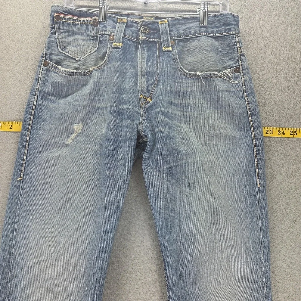 Levis 11899 important